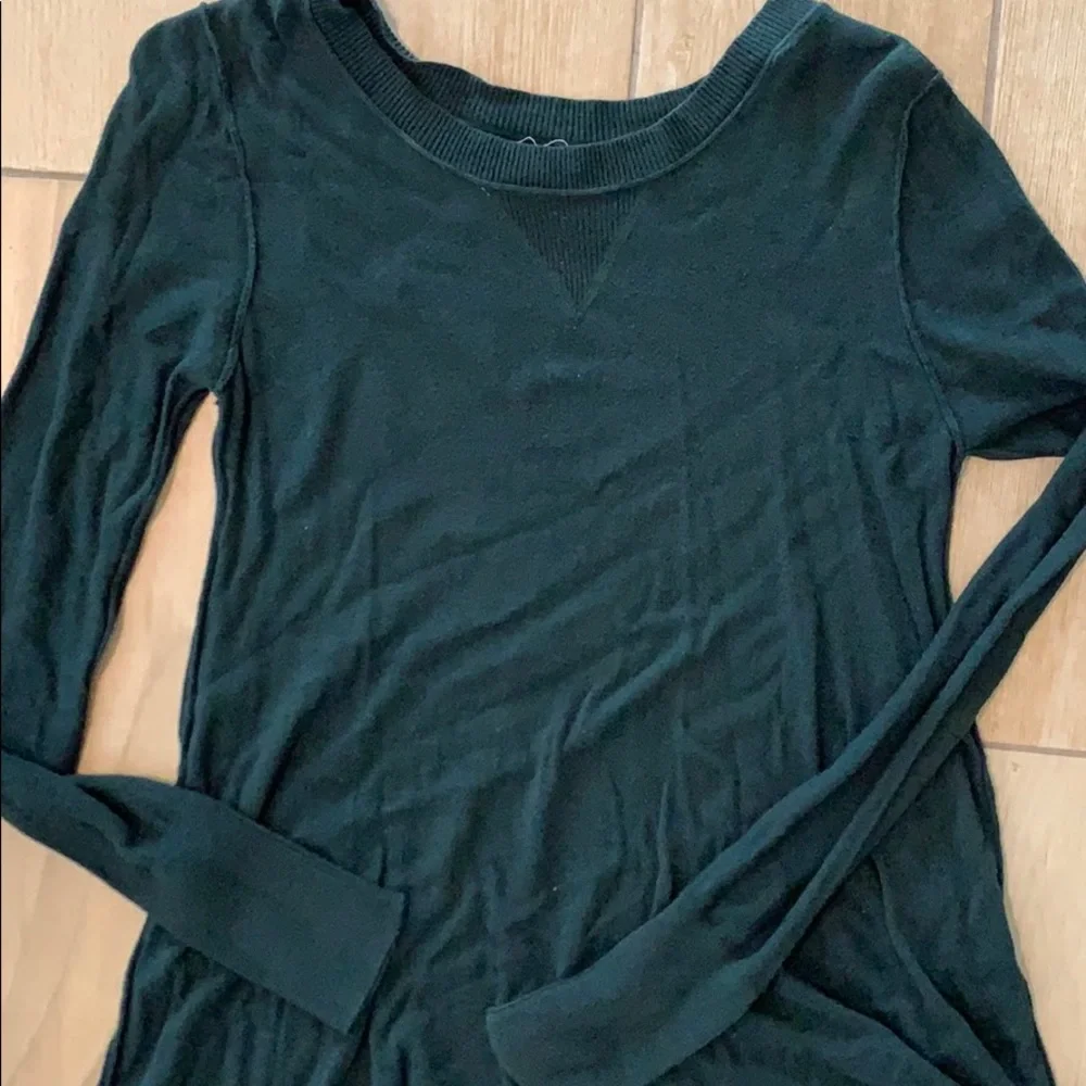 Green Longsleeve Mesh Back Top